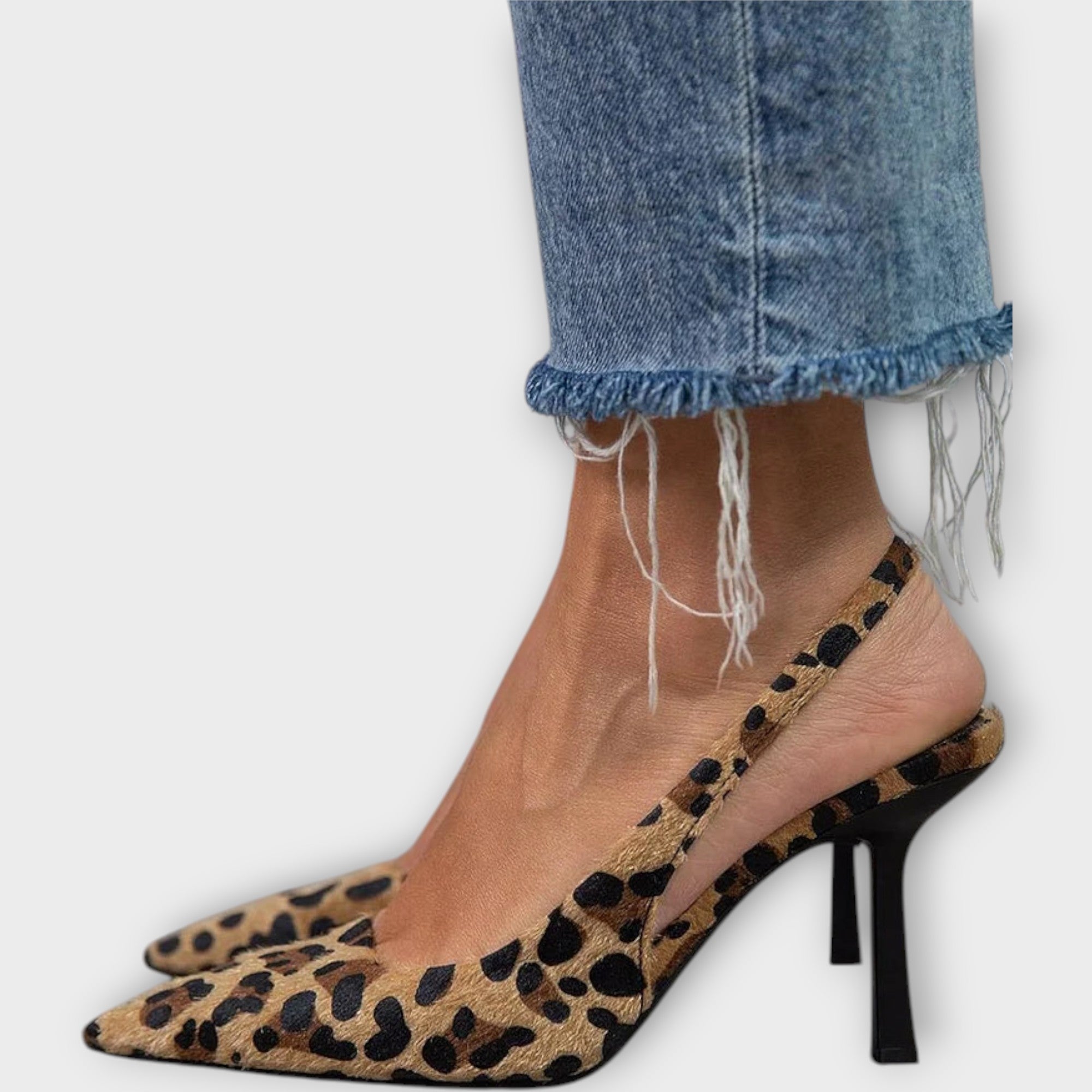 Leoparditrükiga kingad tagapaelaga