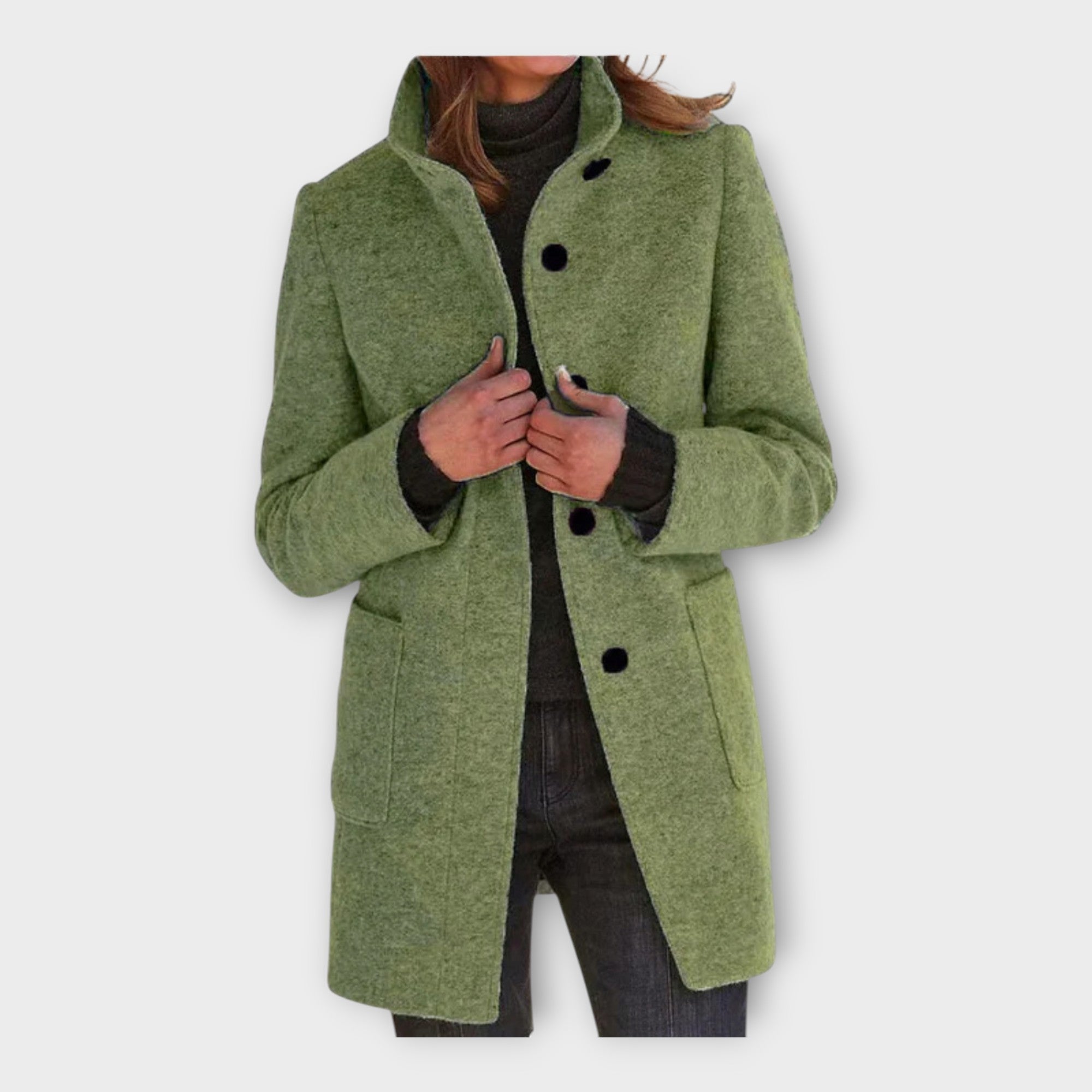 Elegantne mantel ajatu joonega