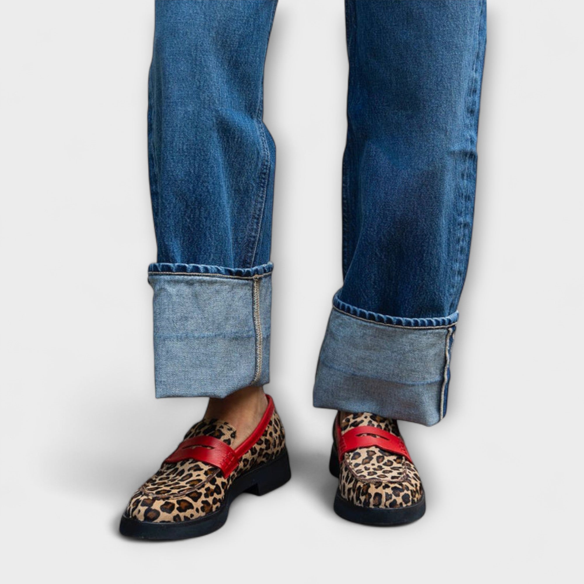 Liora – leoparditrükk ja ümar nina