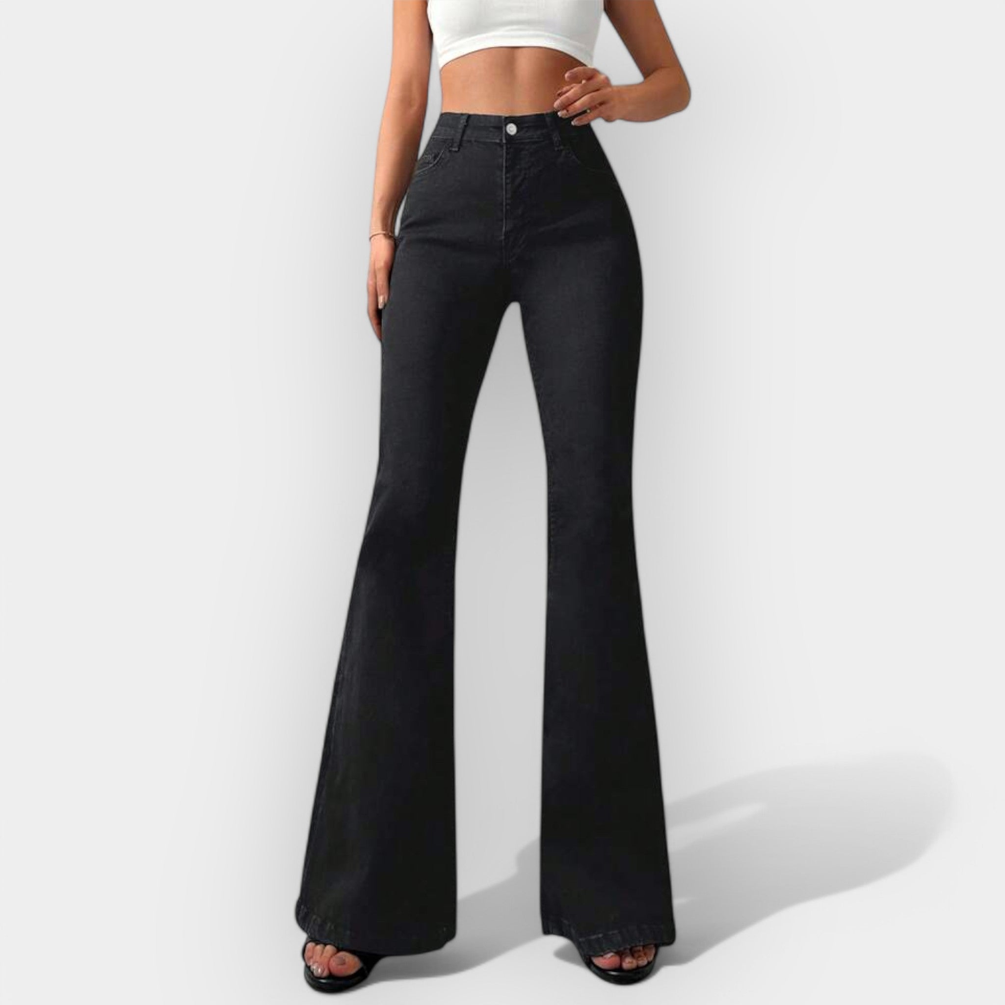 Kõrge vöökohaga bootcut-teksad