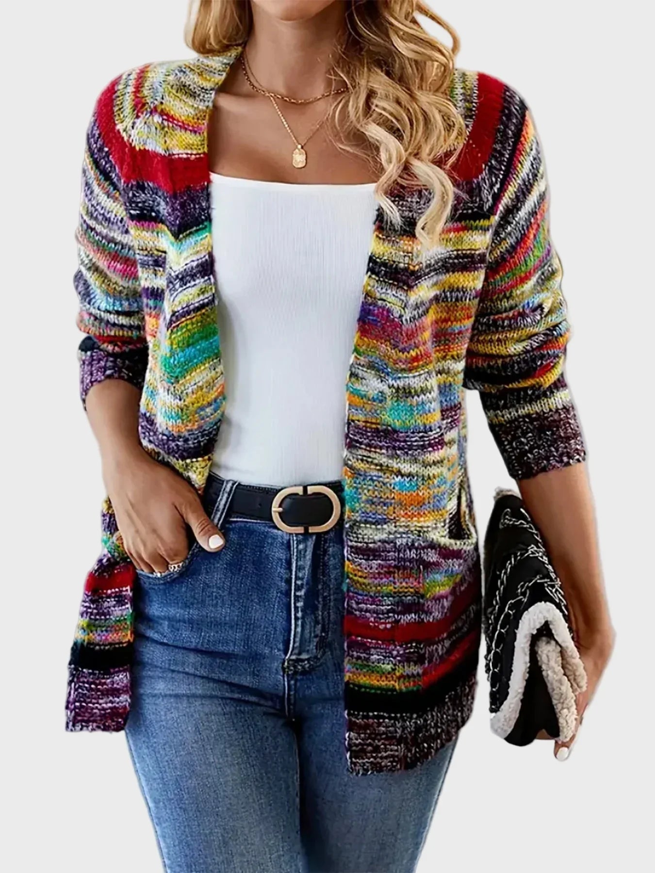 Mitmevärviline kootud vest