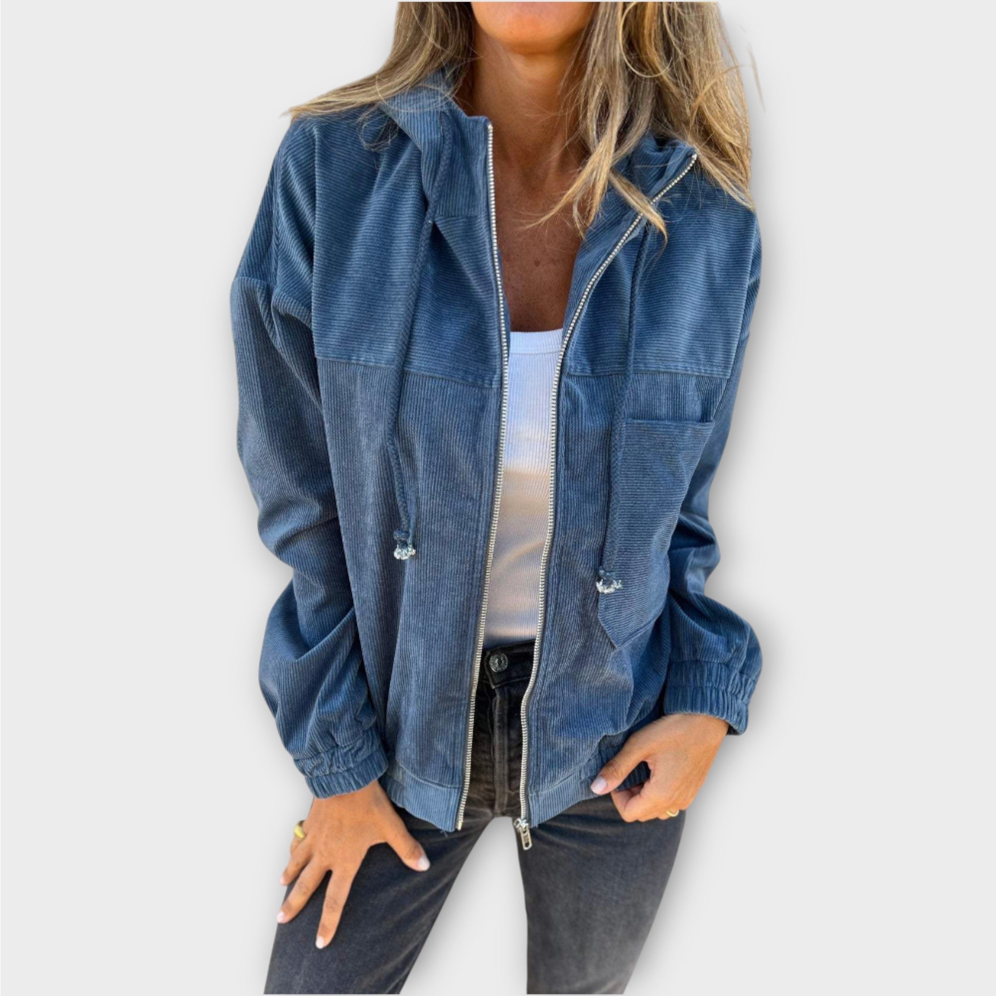 Vabaaja mugav lukuga kapuutsiga jope